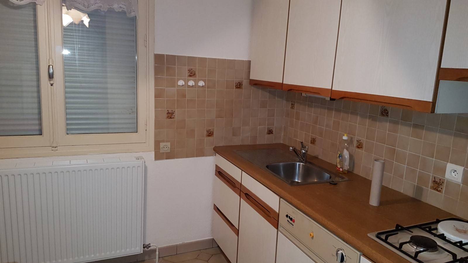 Proche du village, dans une impasse, jolie maison Chambonnaise