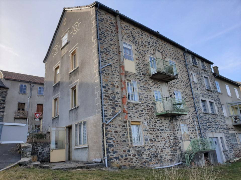 Maison de village à vendre