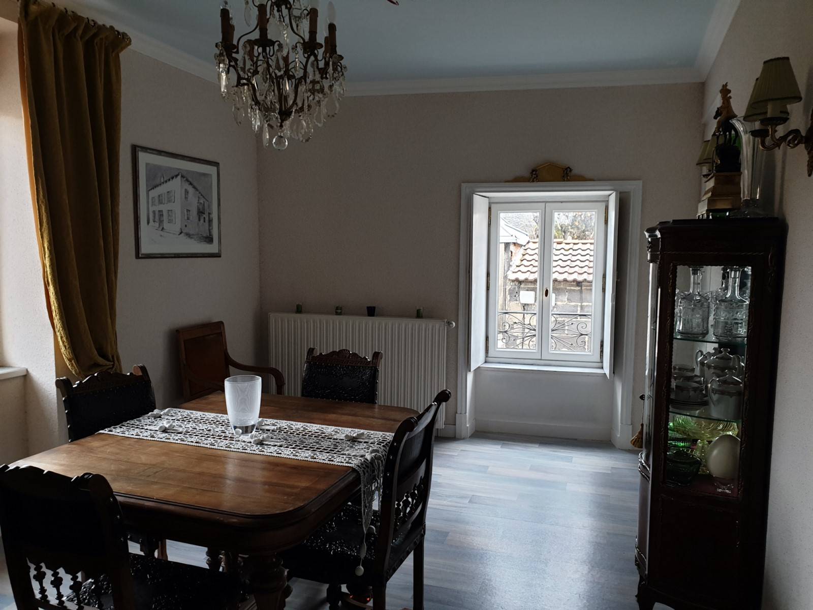 Maison bourgeoise 162 m² centre Montfaucon