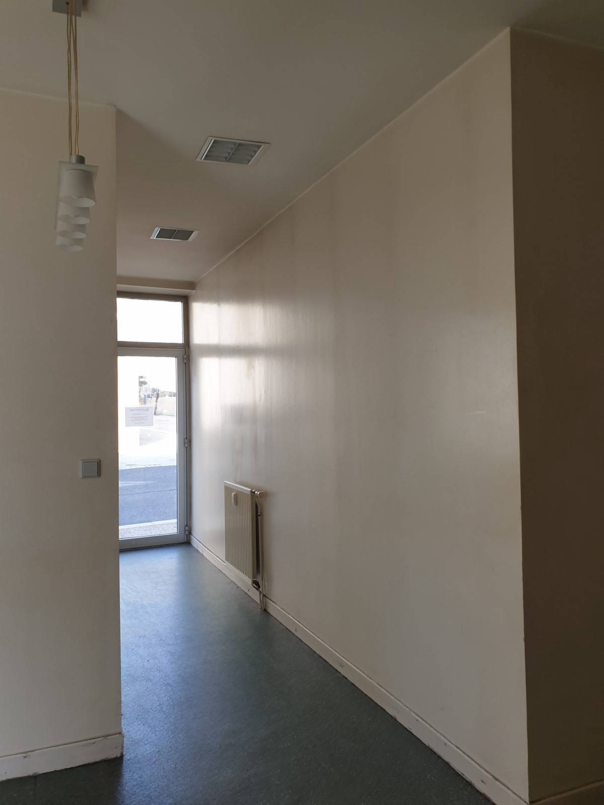 A vendre local commercial TENCE