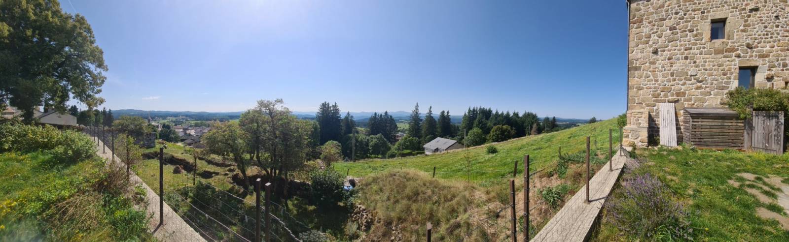 Ferme forte rénovée. Unique!