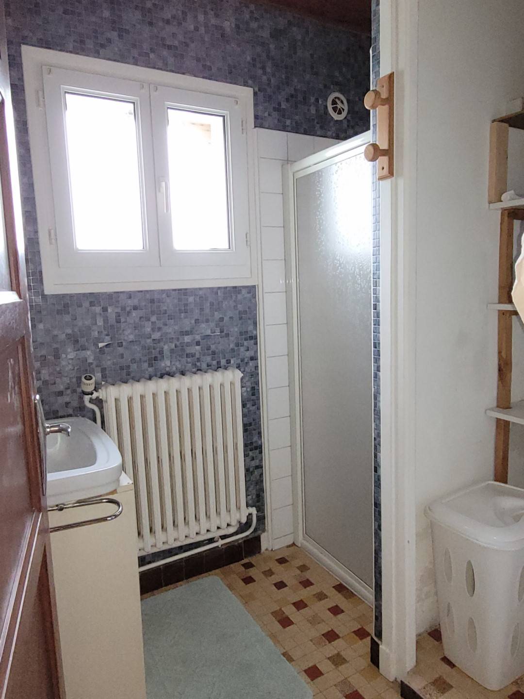 Maison mitoyenne avec jardin et garage à Saint Agrève