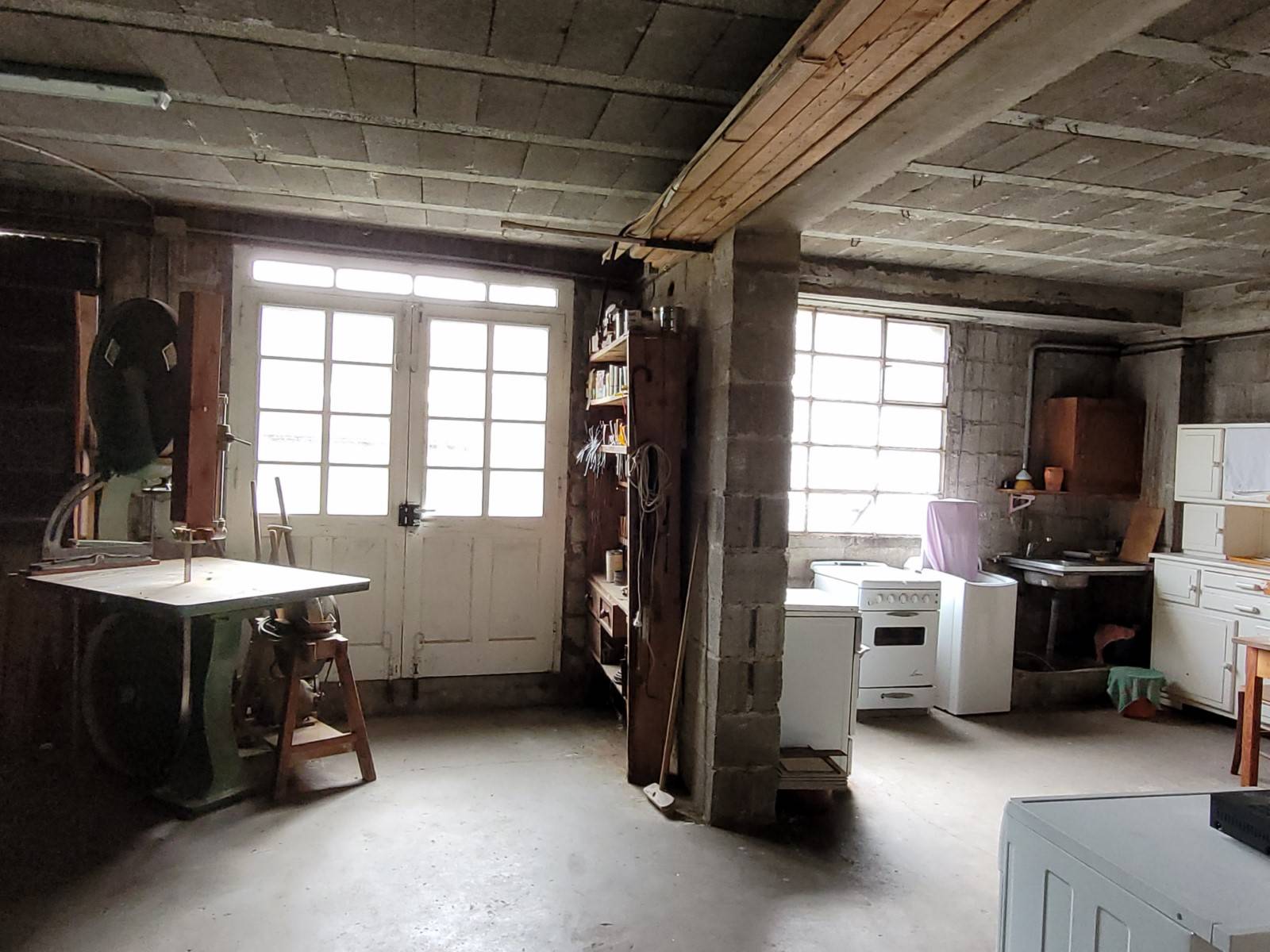 Maison proche village à vendre 43400