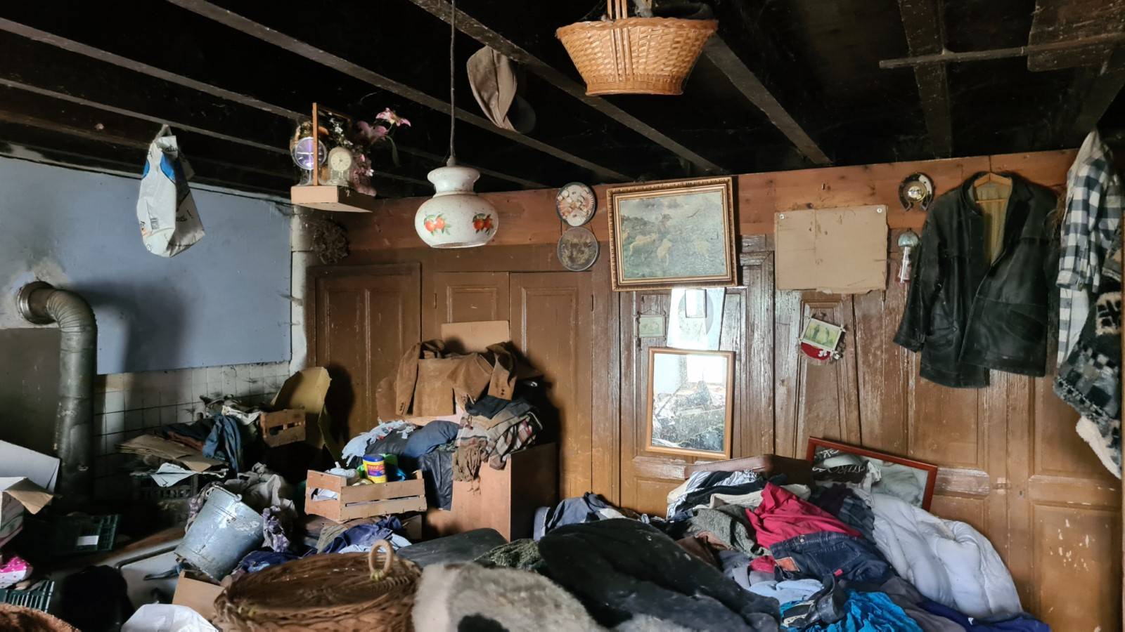 Ferme à rénover entièrement campagne des Vastres