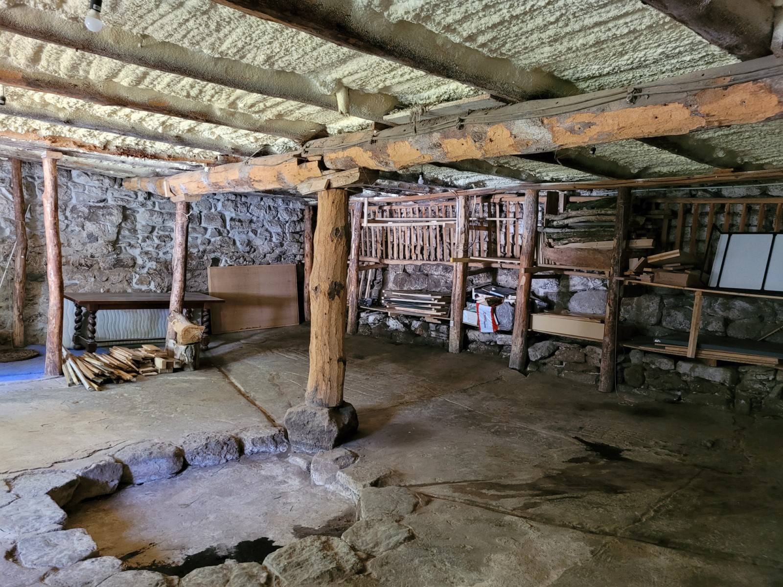 Ferme rénovée avec superbe pièce de vie sur la commune des Vastres