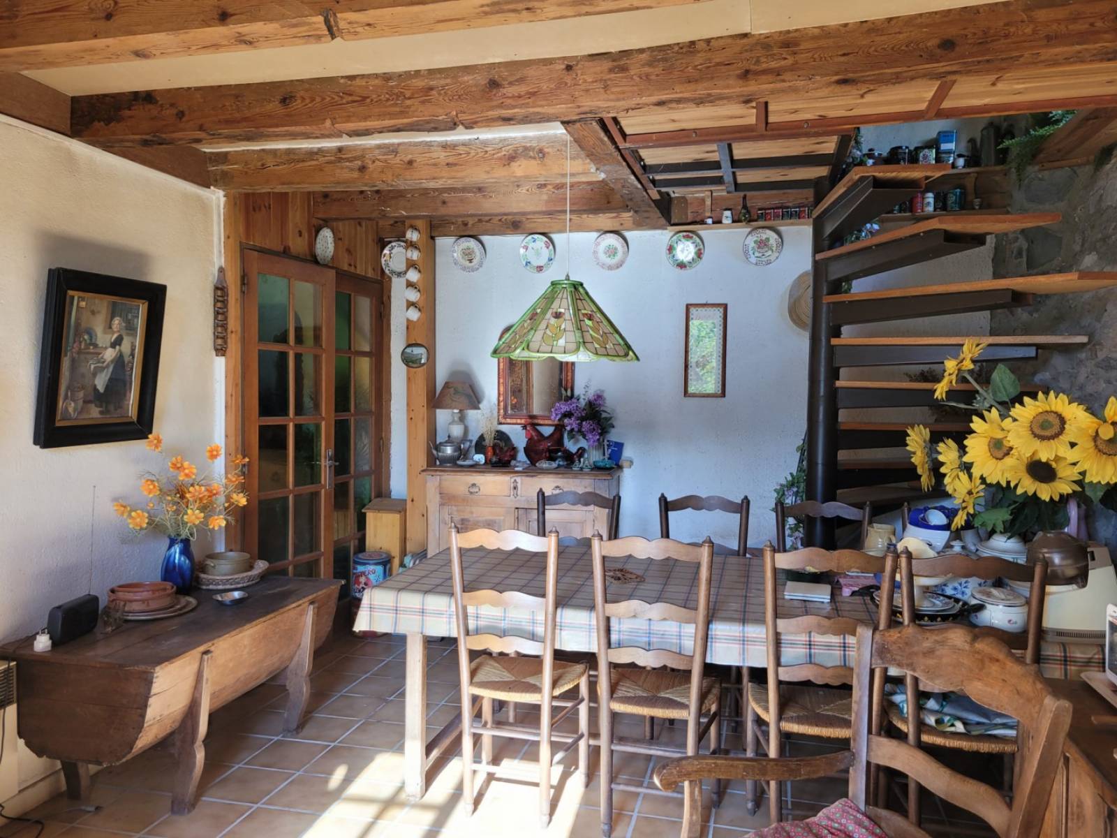 Ancienne école de 1870 en campagne d'Araules