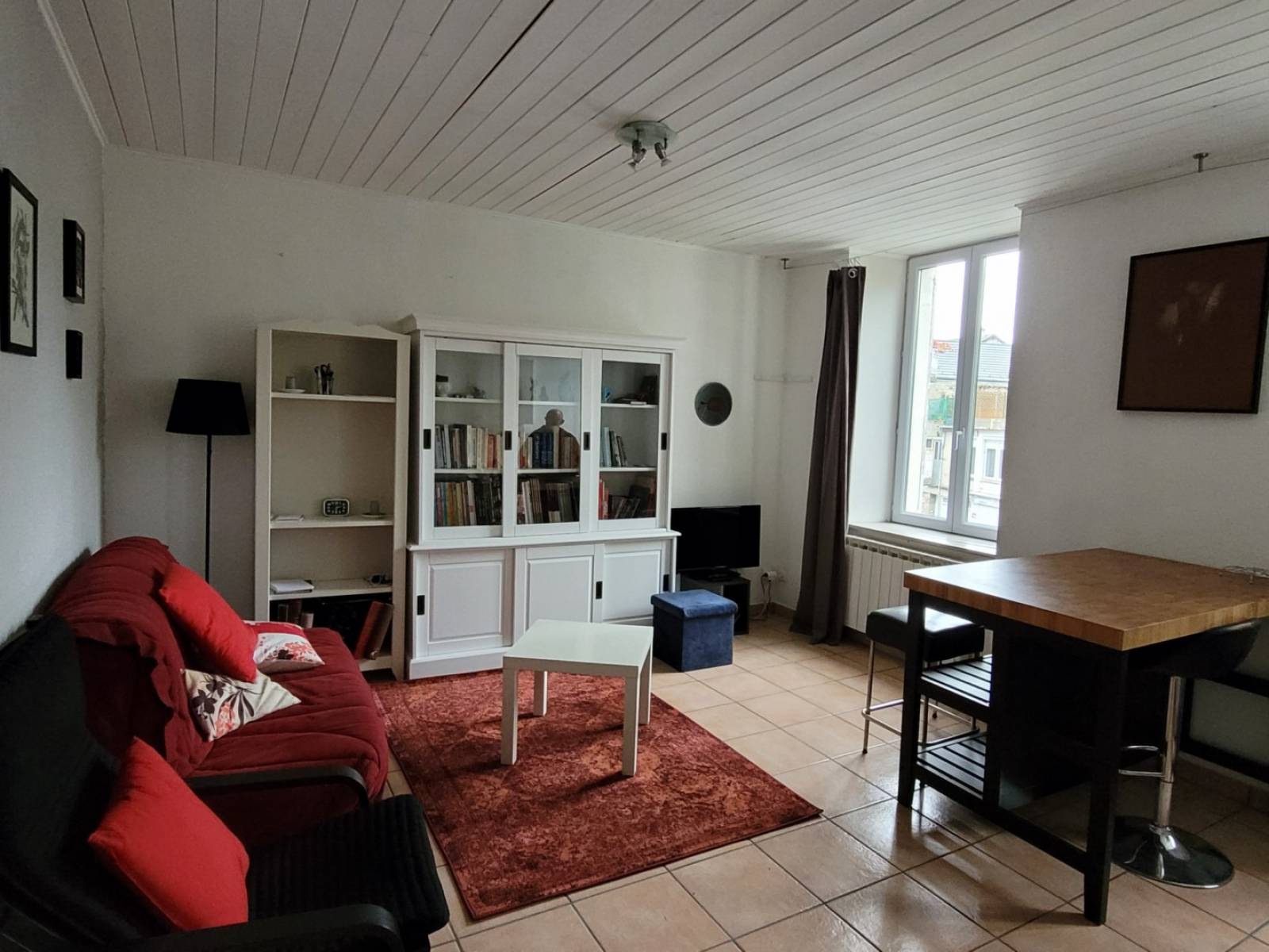 T2 à louer meublé au centre du village