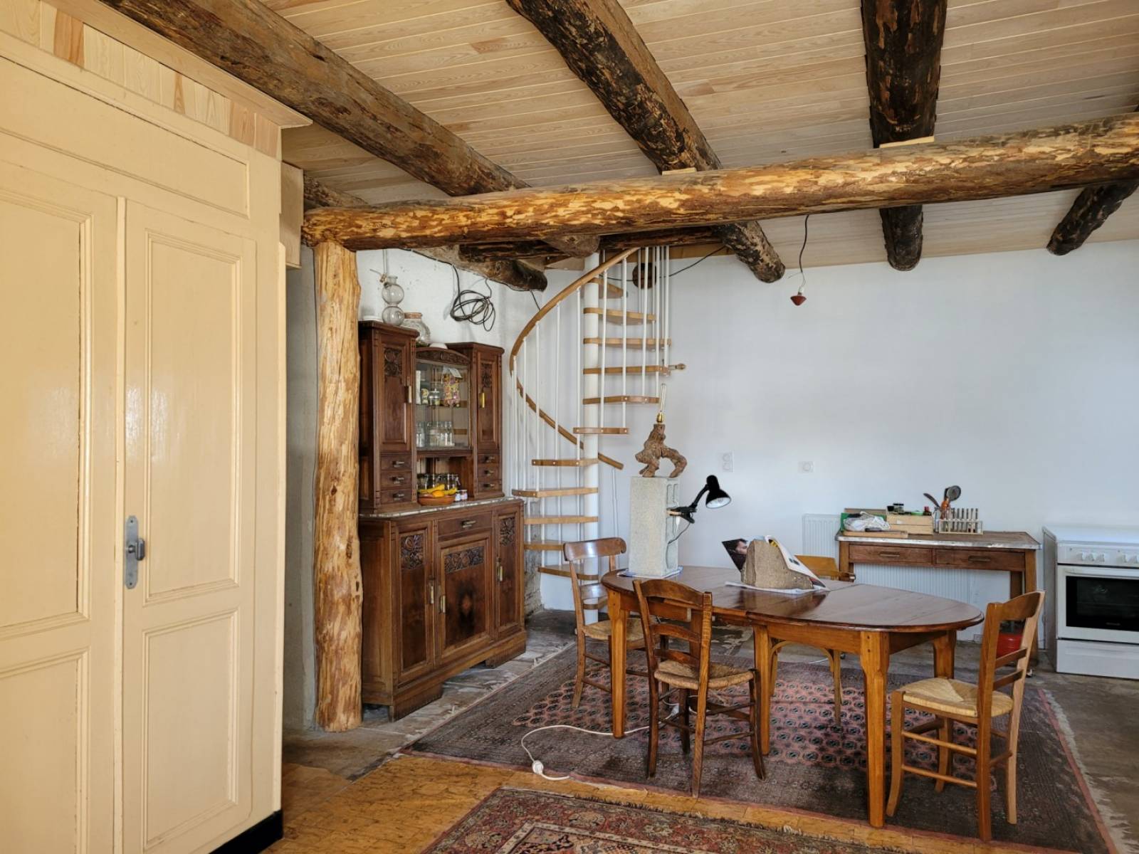 Ferme dans un hameau isolé à Mars
