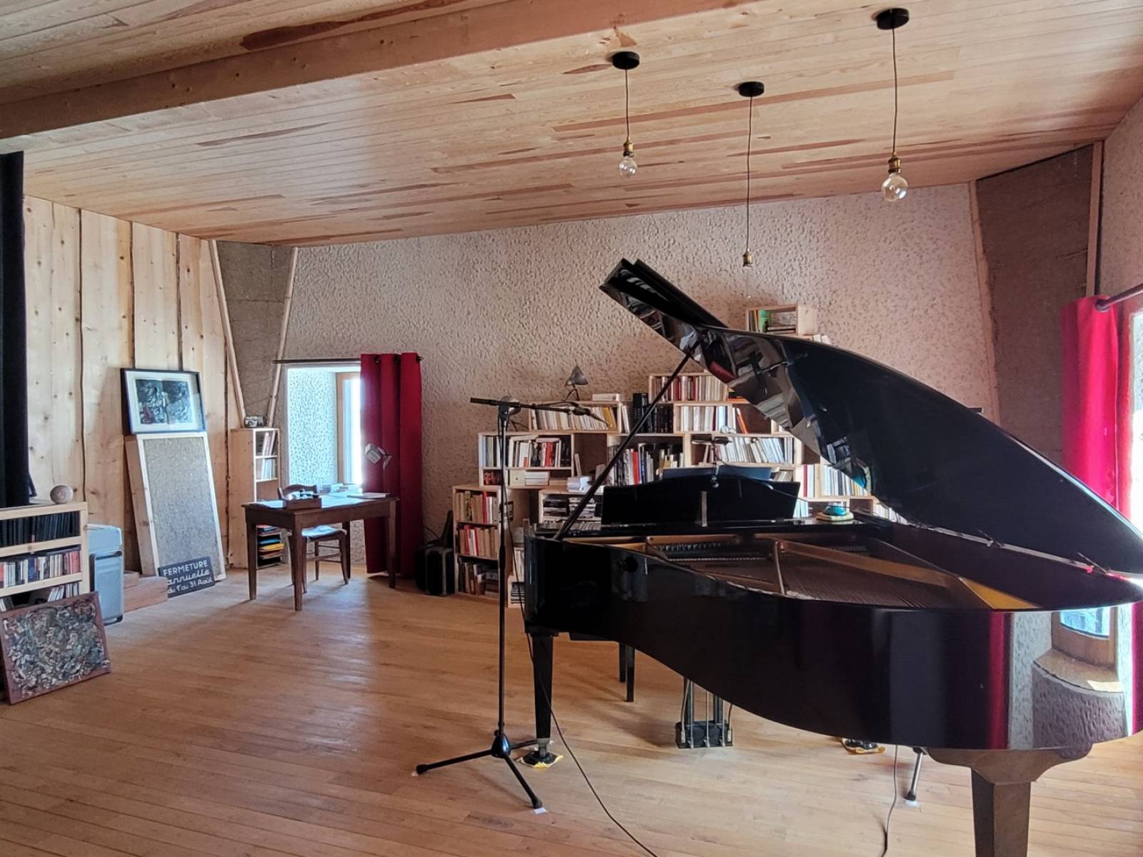 Ferme dans un hameau isolé à Mars