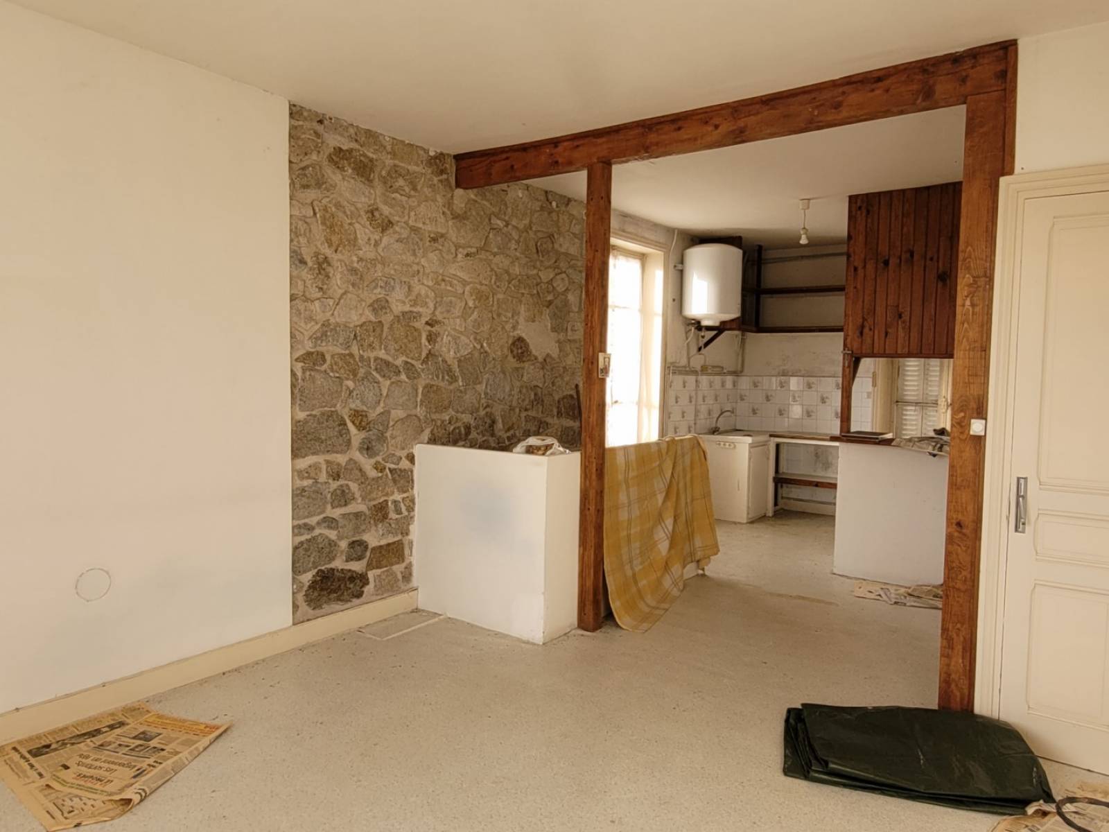 Maison proche du centre du village à renover au Chambon sur Lignon