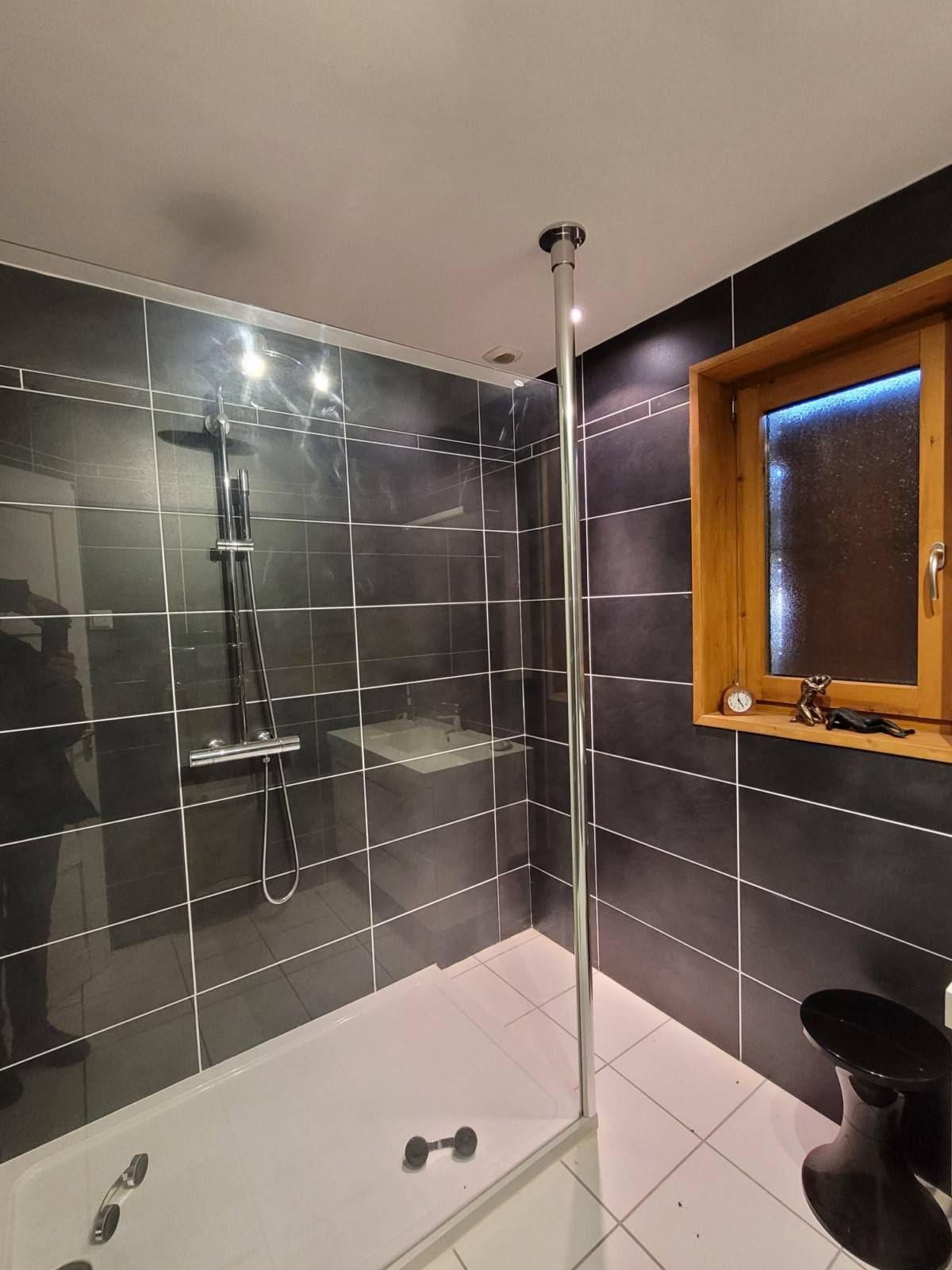 Villa sur 9 400 m² proche des commodités du Chambon sur Lignon