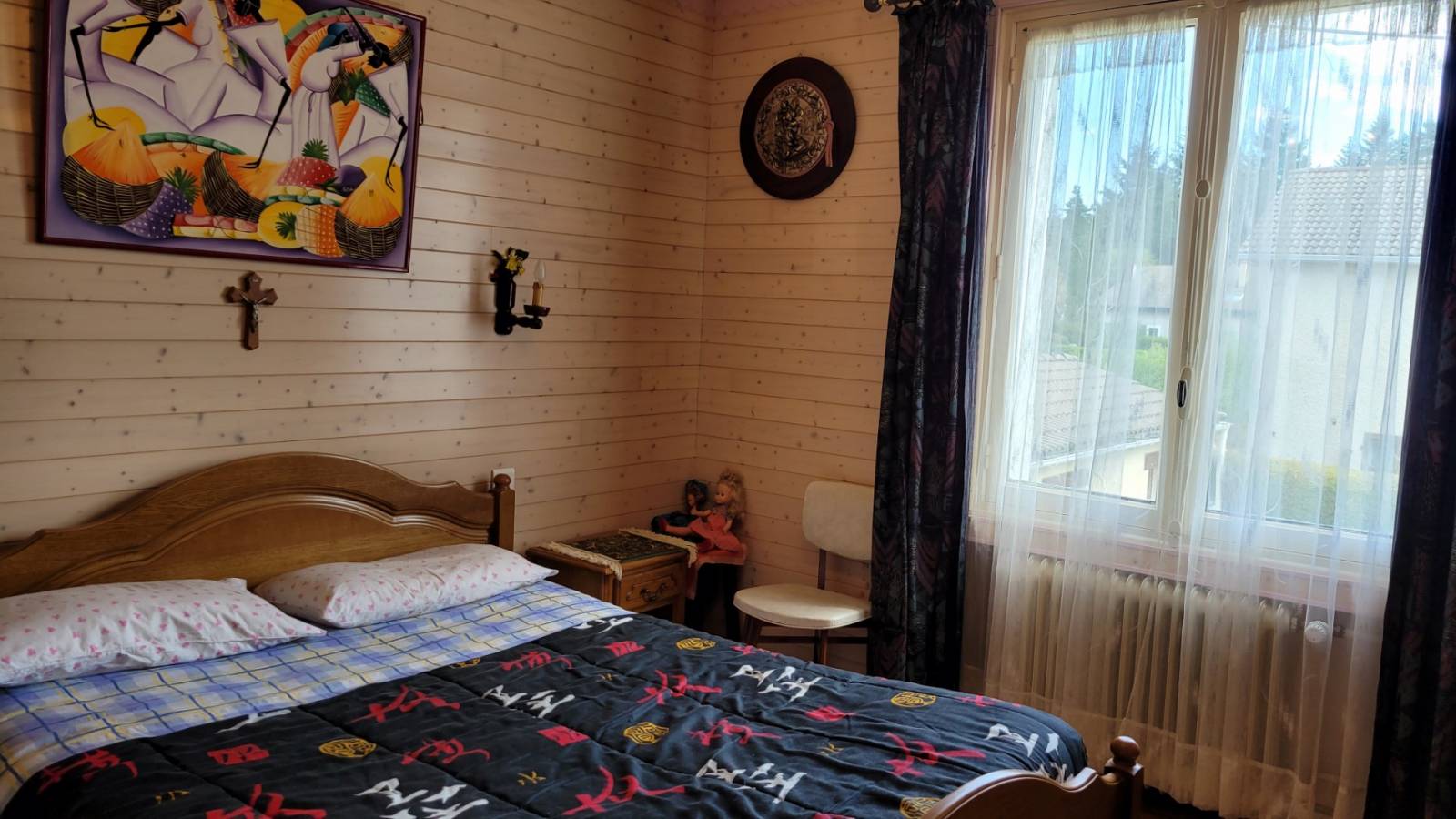 Maison de 1965 avec jardin et garages au Chambon sur Lignon