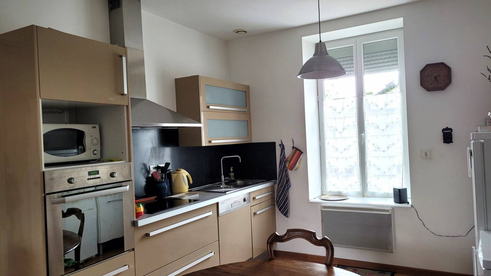 Appartement T4 rénové au centre du village du Chambon sur Lignon