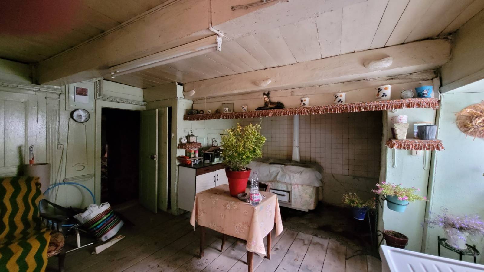 Ferme à rénover en plein centre du village du Chambon sur Lignon