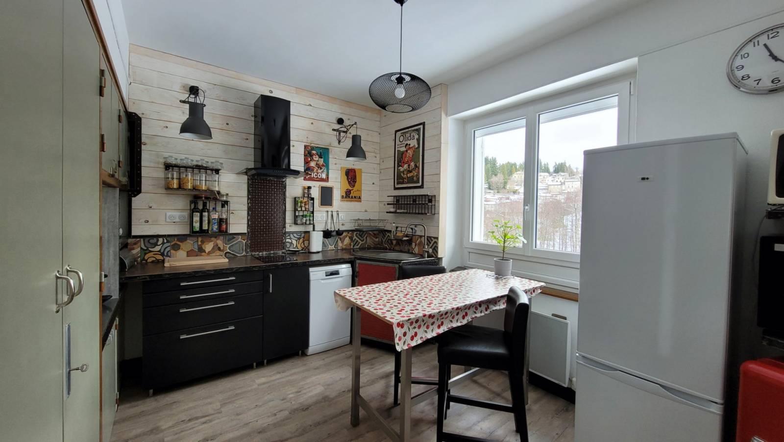 Maison des années 50 rénovée avec vue au Chambon sur Lignon