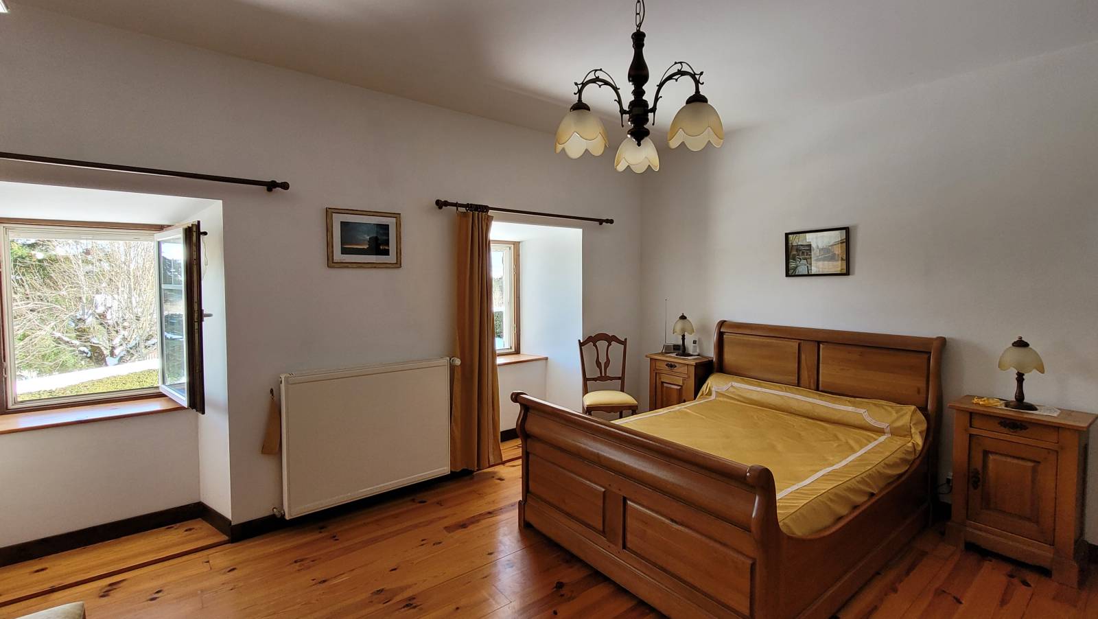 Propriété avec gite dans un hameau à Mars