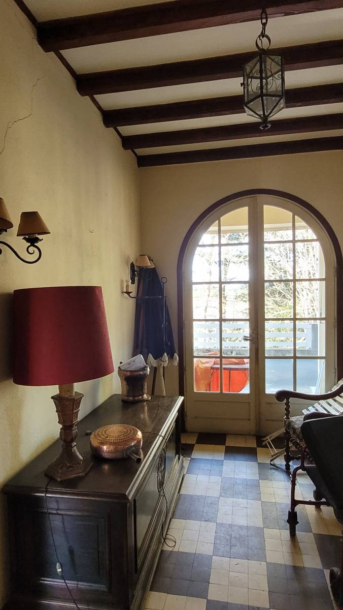 Maison typiquement Chambonnaise de 1956 proche du centre du village du Chambon sur Lignon