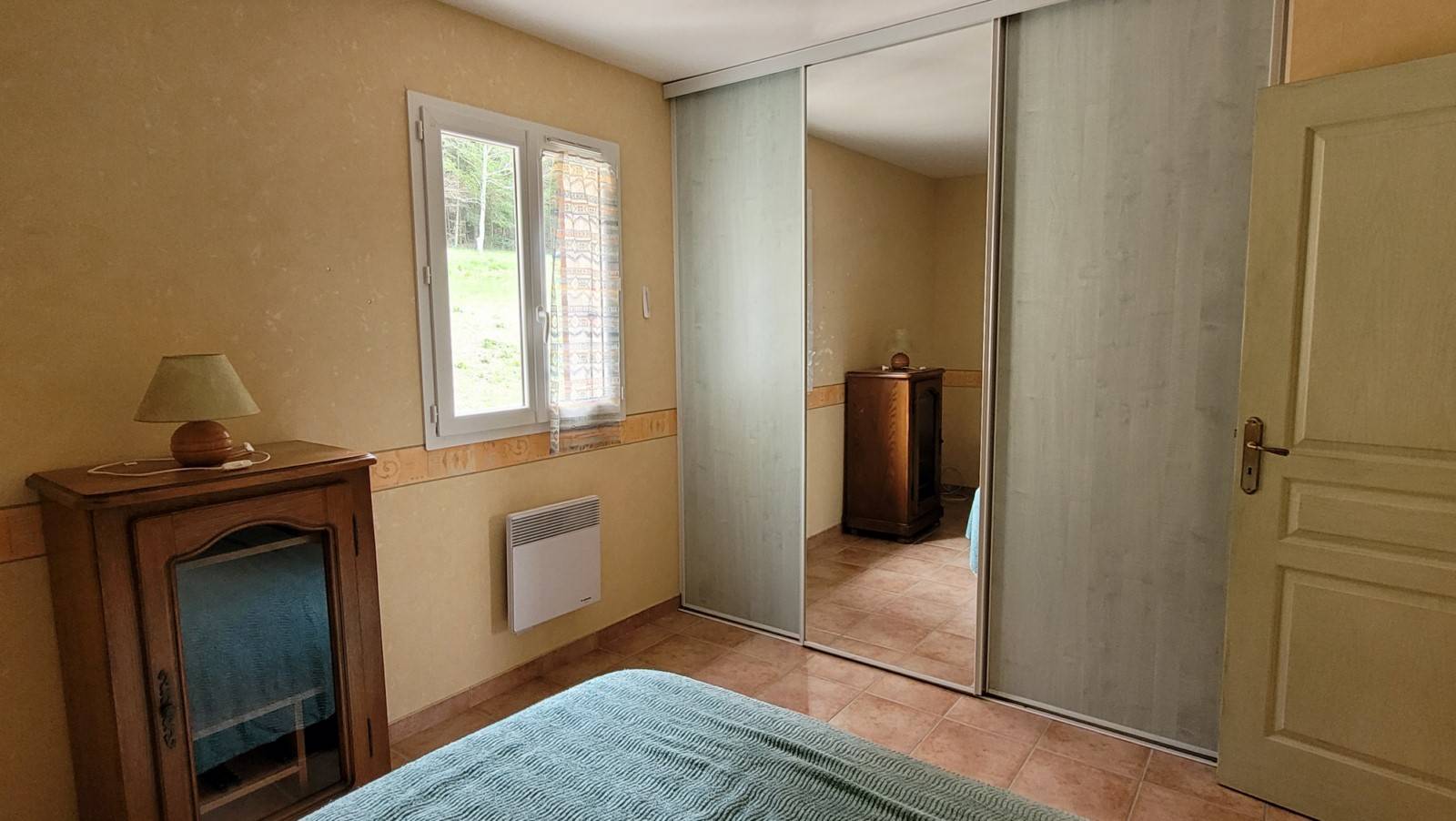 Villa de 2005 dans un hameau en campagne de Saint Jeures