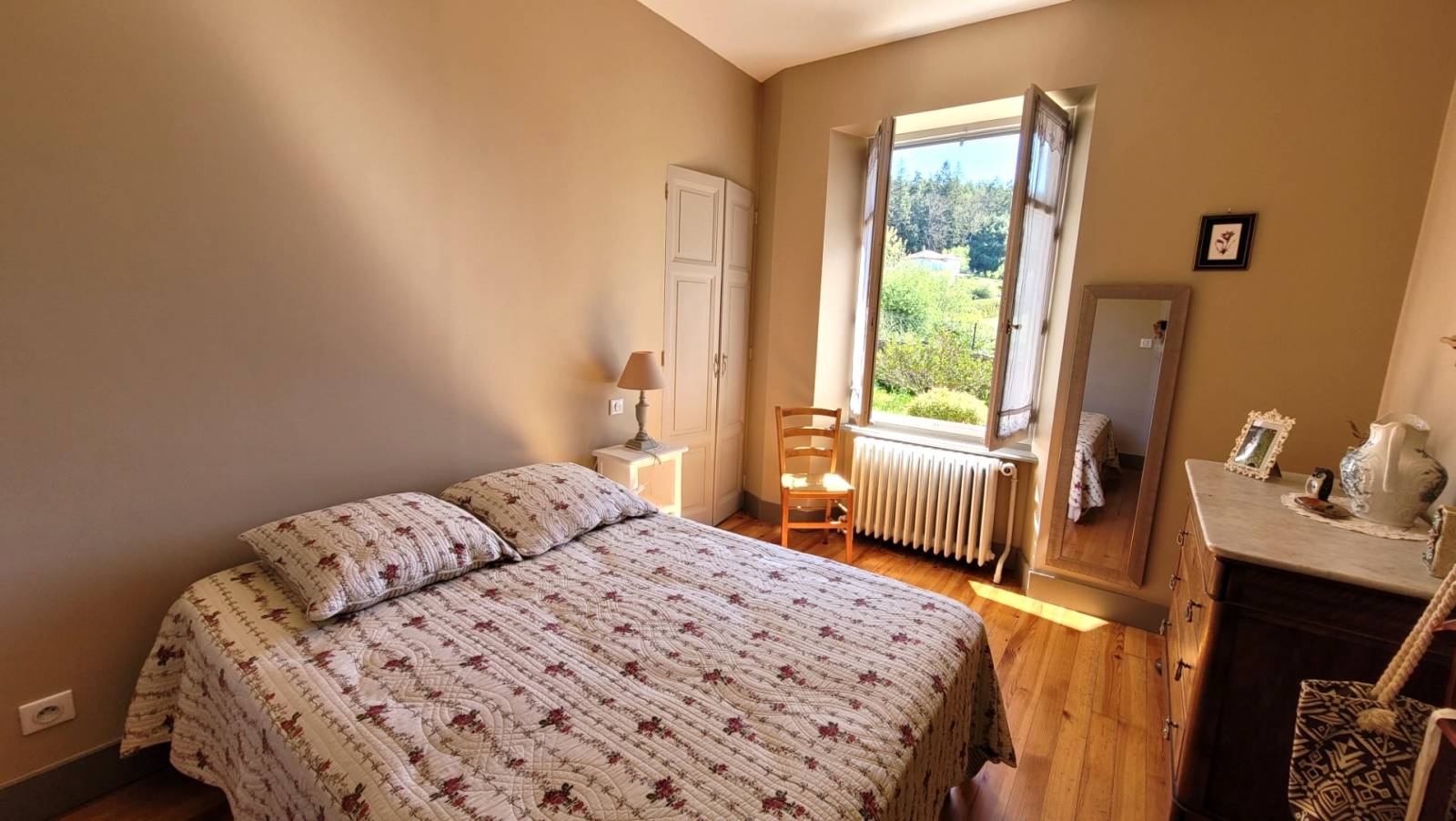 Maison de village proche du centre de Tence