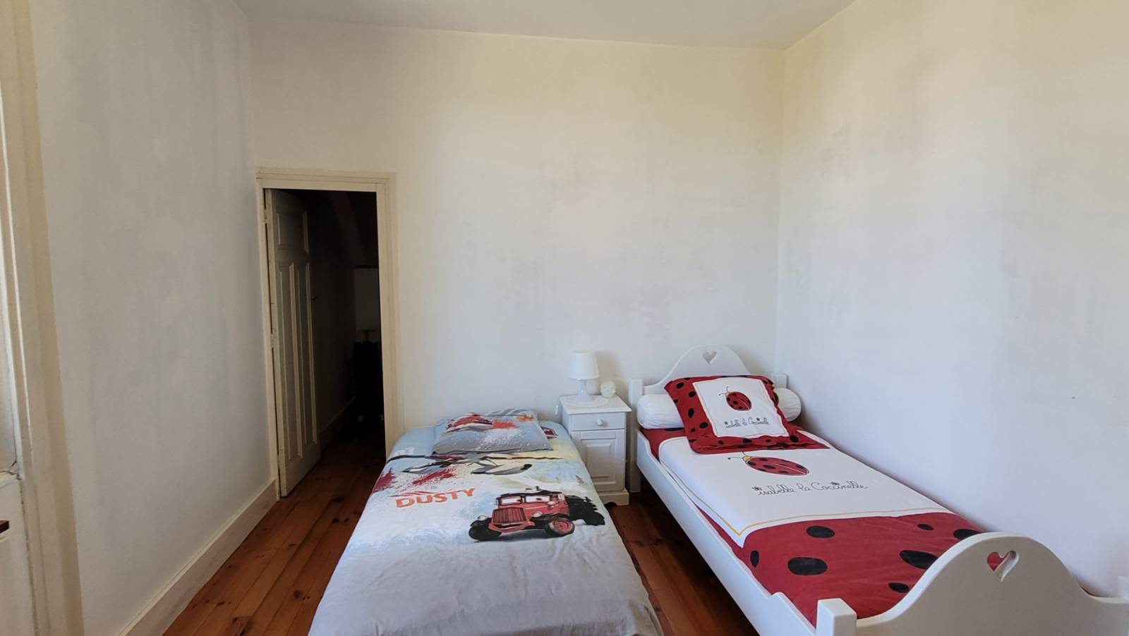 Maison de village proche du centre de Tence