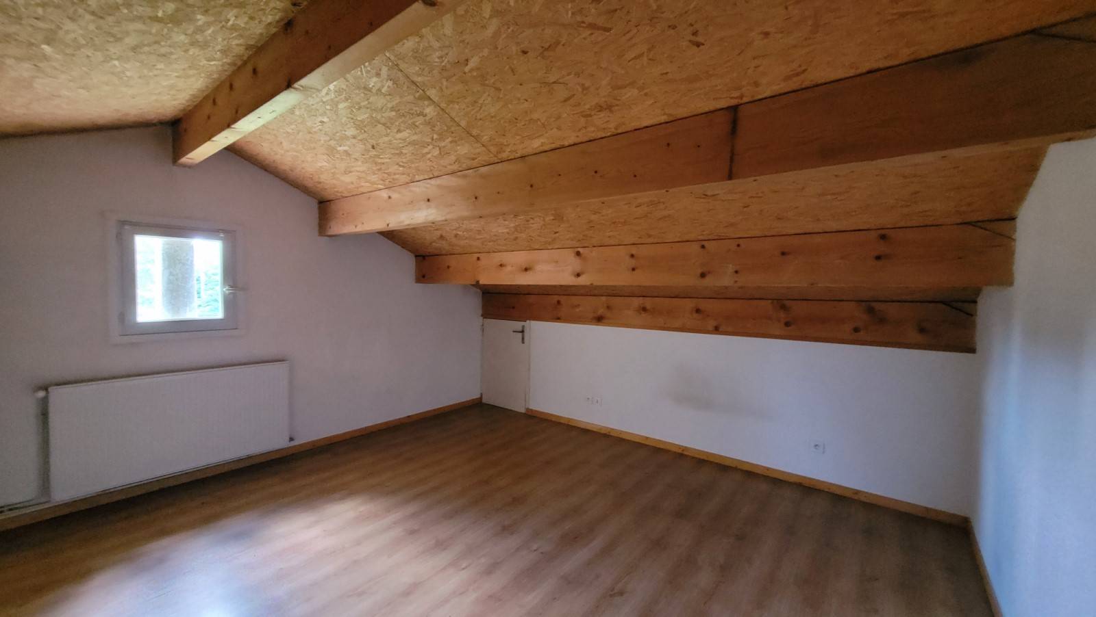 Maison mitoyenne avec jardin à Mars