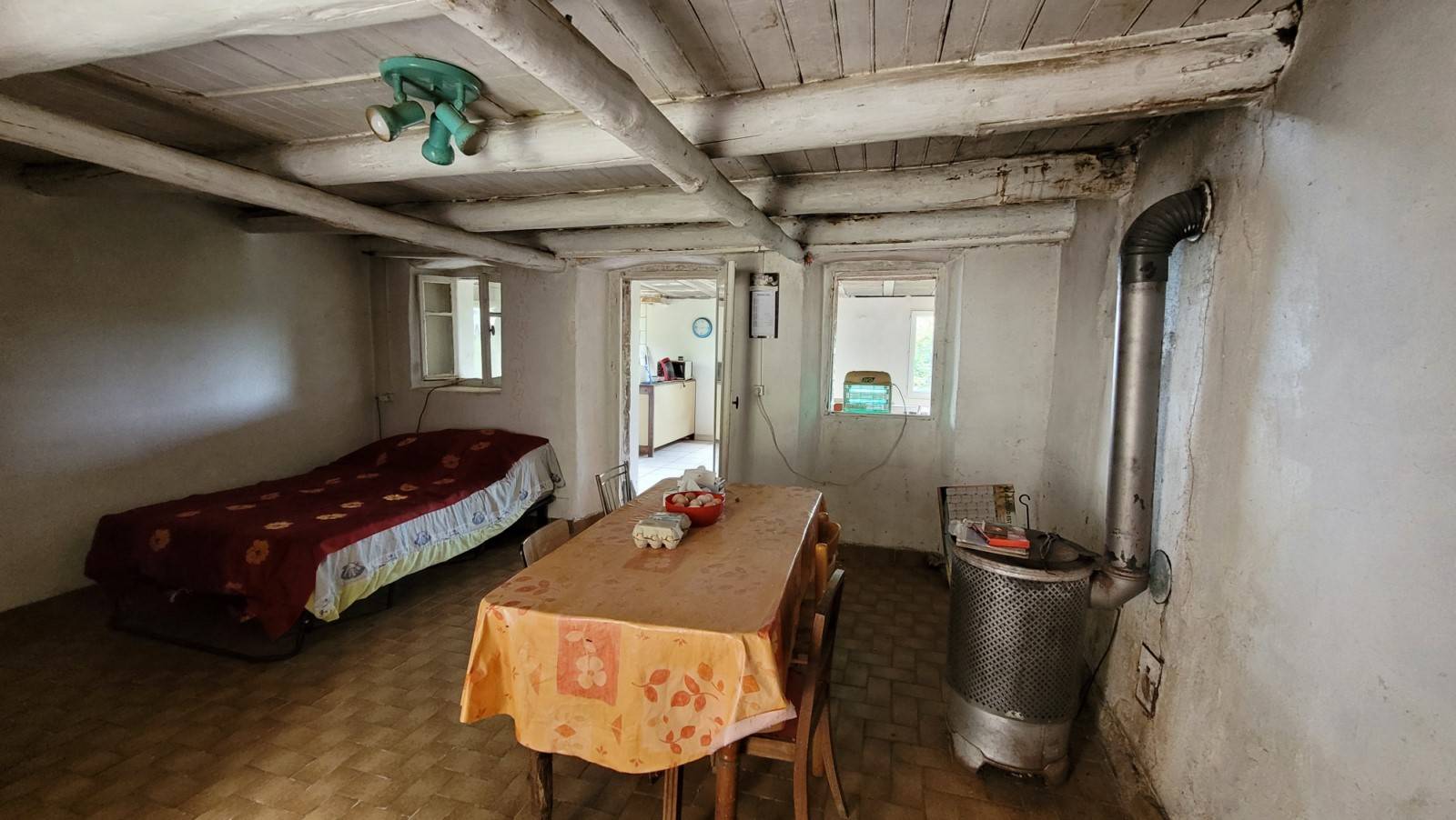 Ferme à rénover sur la commune des Vastres