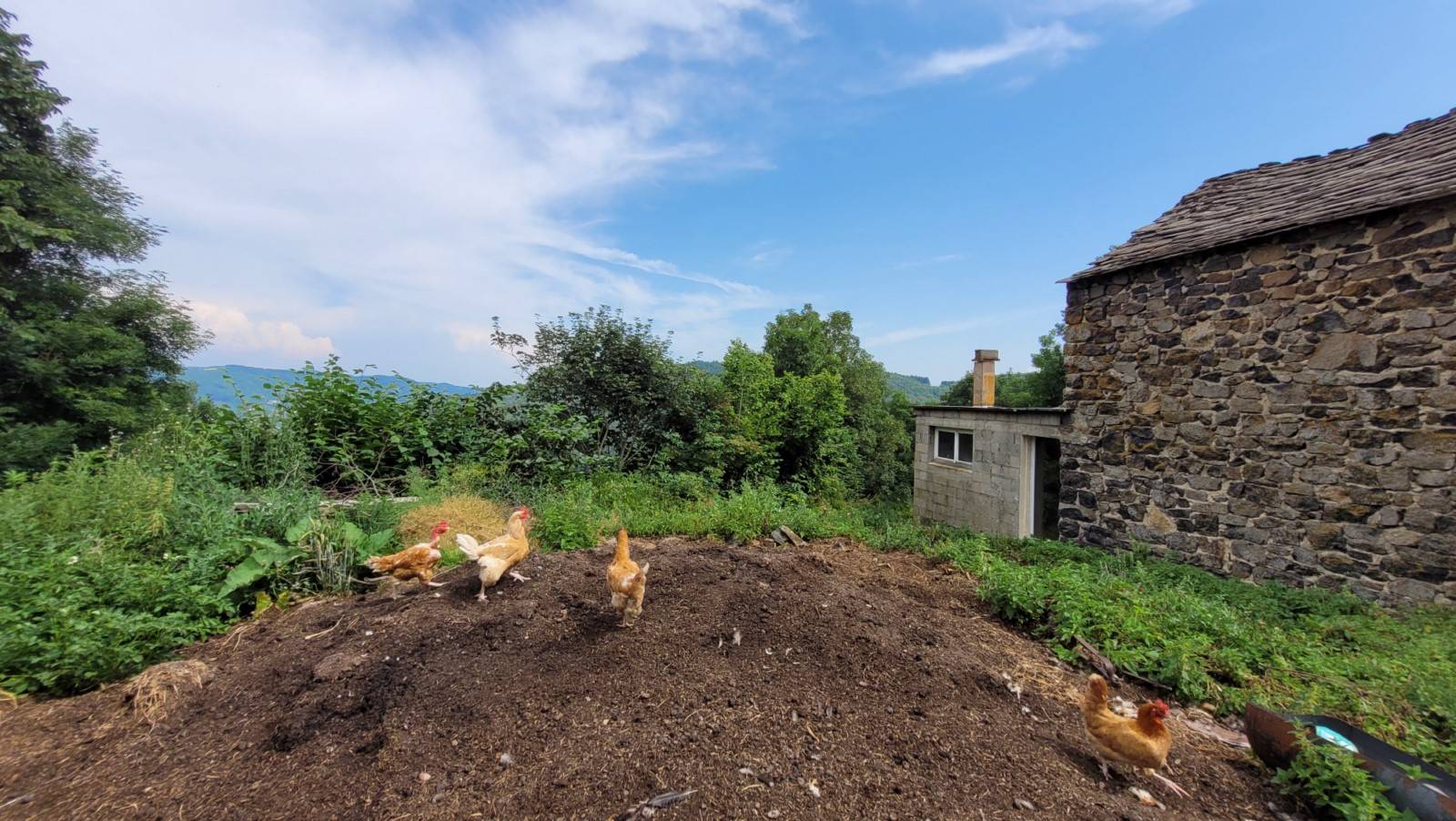 Ferme à rénover sur la commune des Vastres