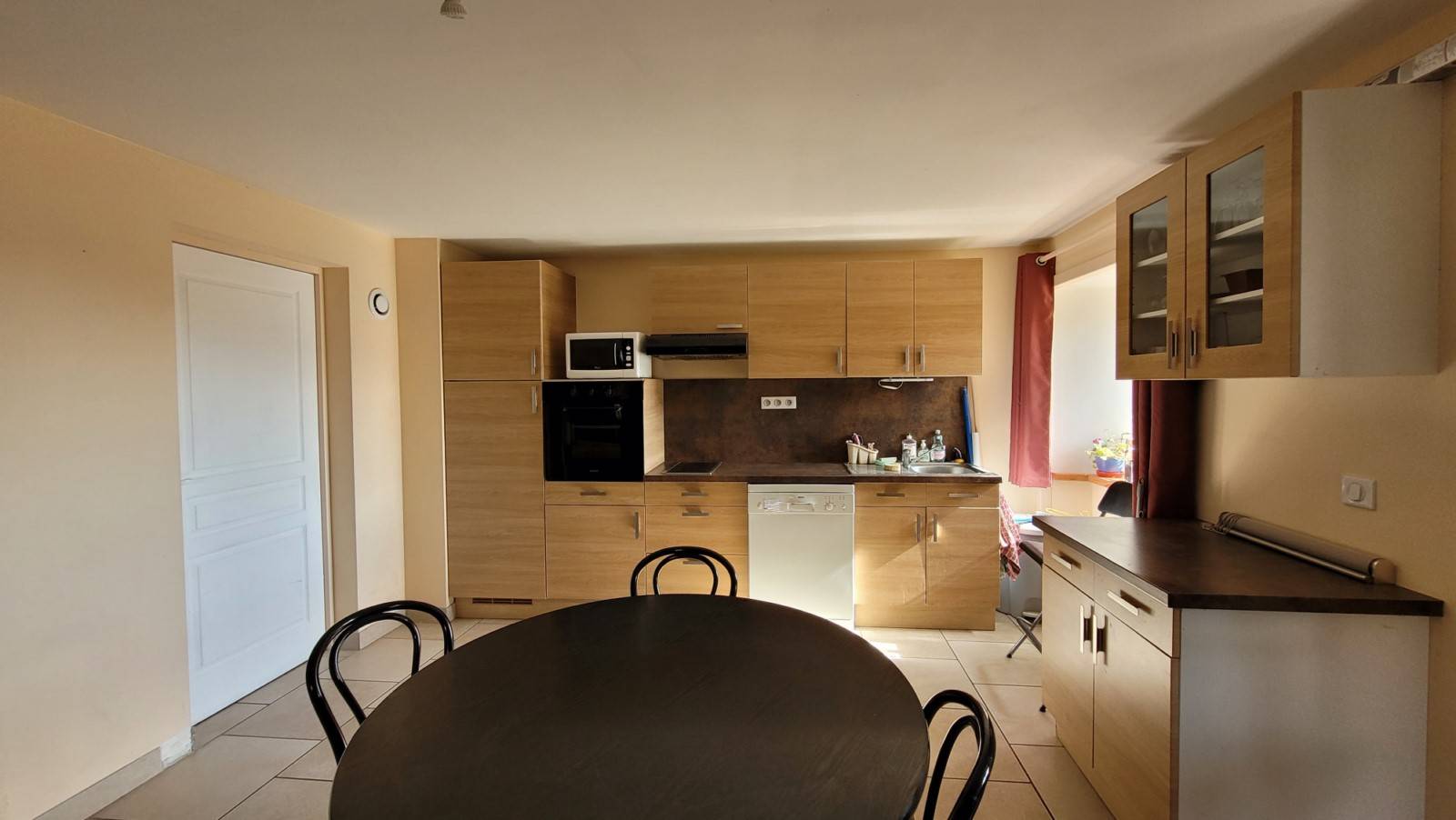 Ferme sur 1ha7 en campagne de St André en Vivarais