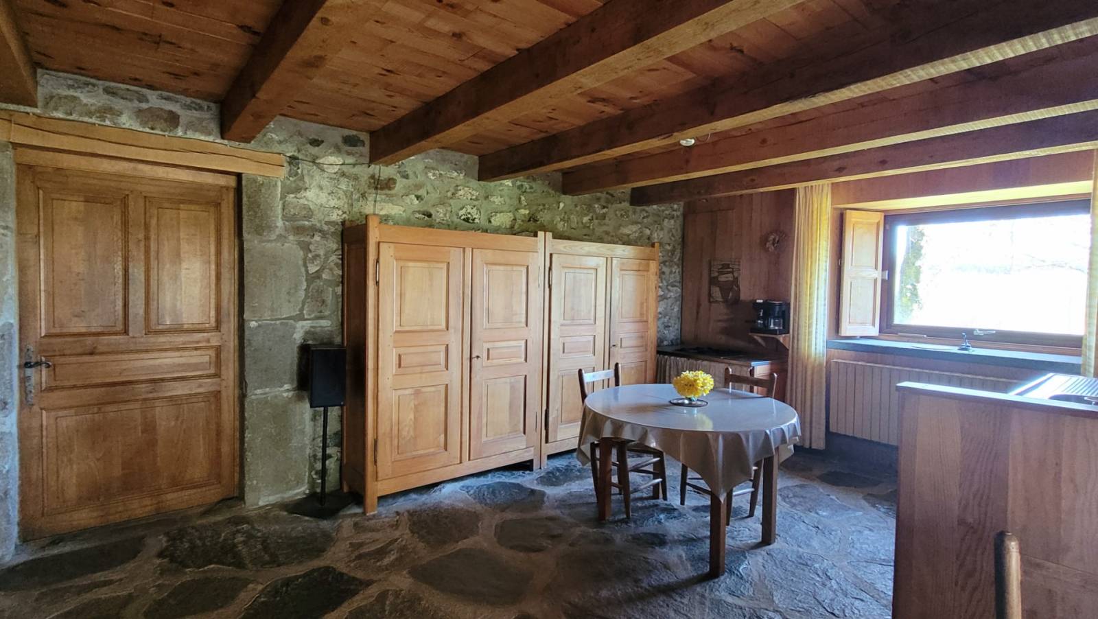 Ancienne ferme rénovée avec atelier St Front