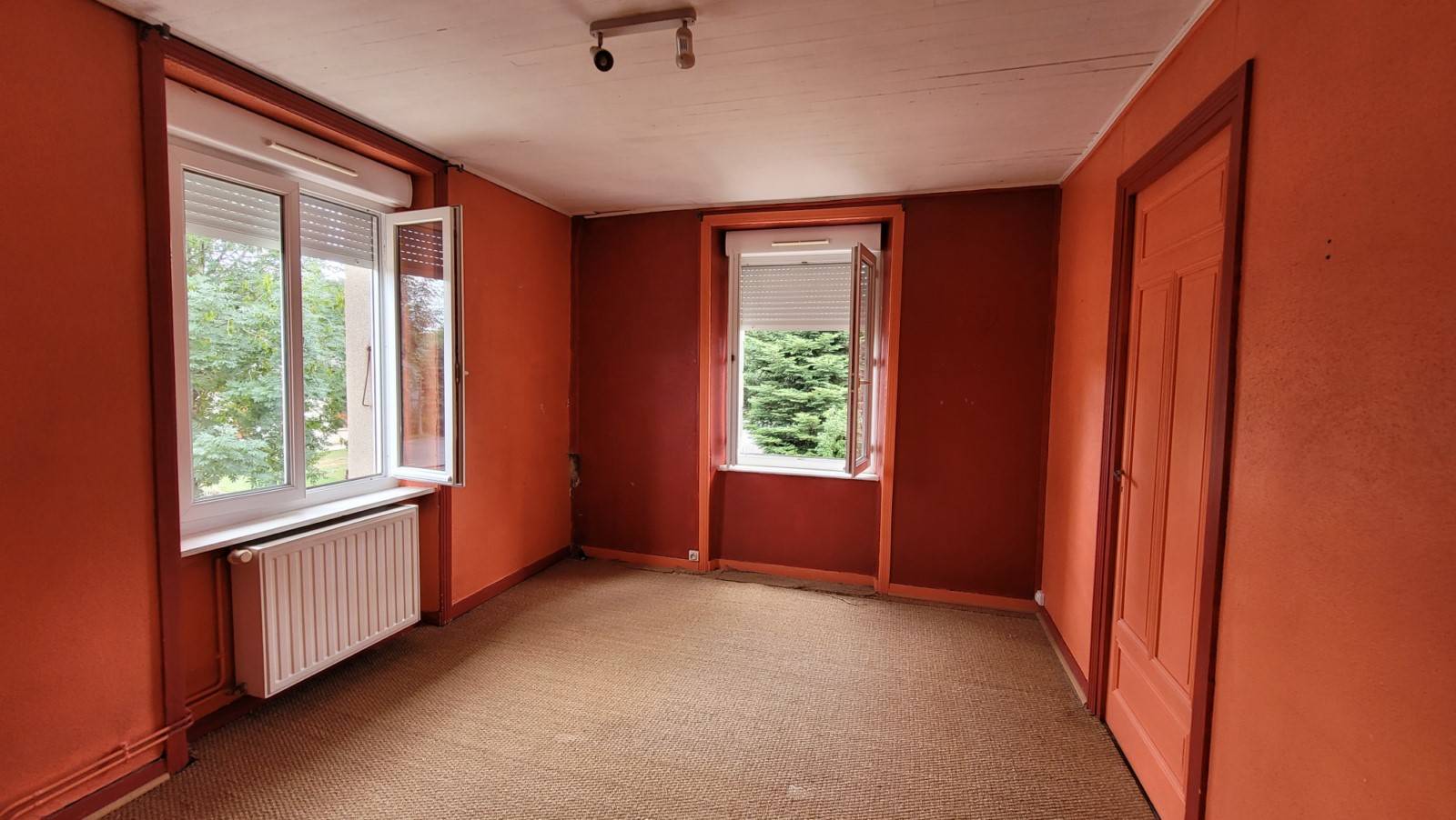 Maison mitoyenne T4 au Mazet St Voy