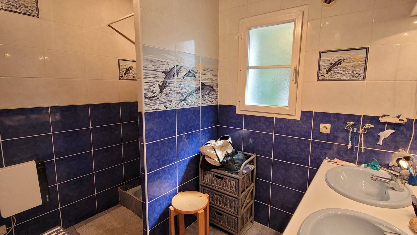 Maison sur 2 000 m² de terrain, très bel environnement à Tence