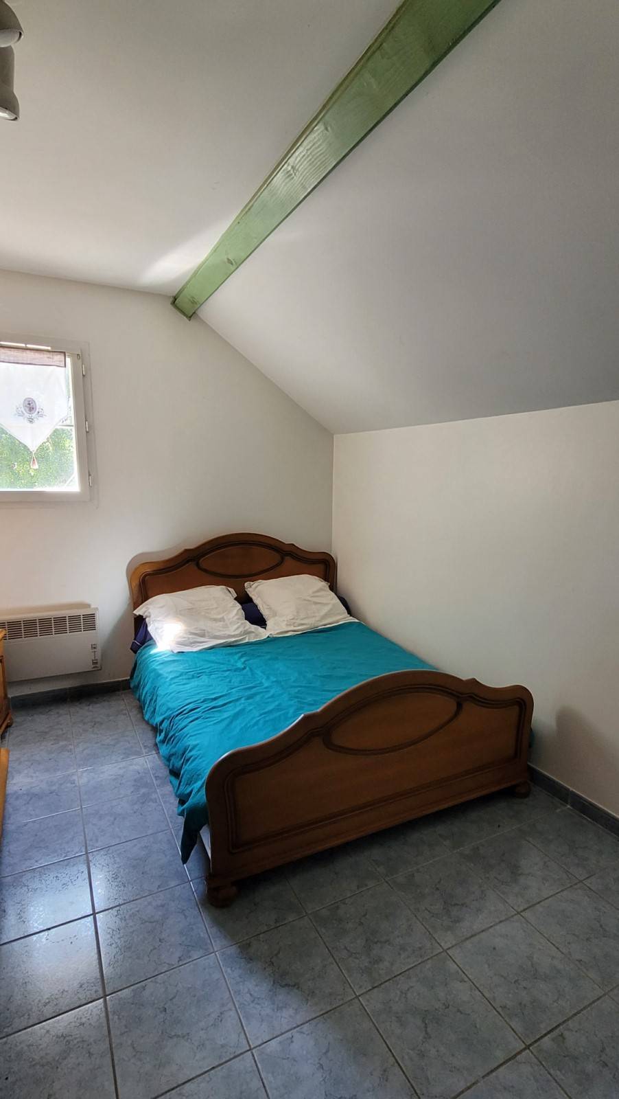 Maison sur 2 000 m² de terrain, très bel environnement à Tence