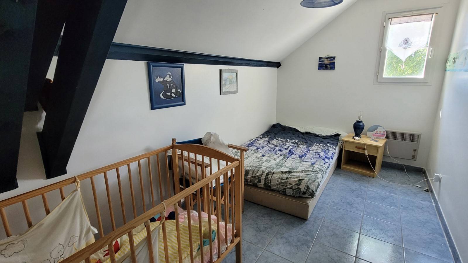 Maison sur 2 000 m² de terrain, très bel environnement à Tence