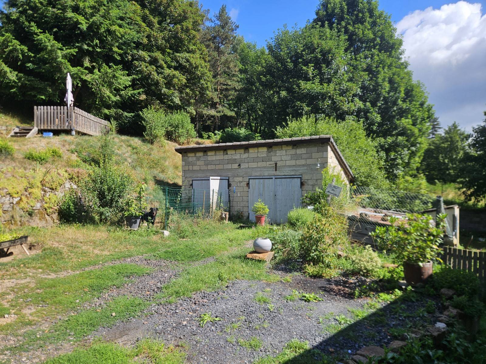 Ancienne ferme de hameau à finir de rénover