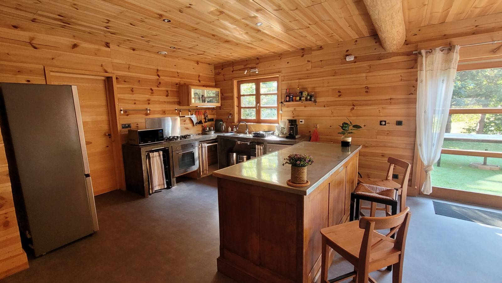 Maison ossature bois de 2007, proche village du Chambon sur Lignon, plain pied