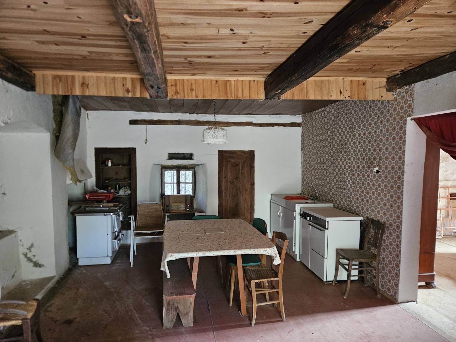 Coquette maison en pierres à rafraîchir campagne du Mazet