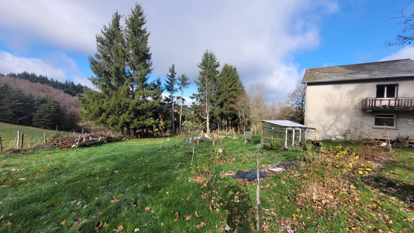 Maison des années 60 proche centre du Chambon sur Lignon