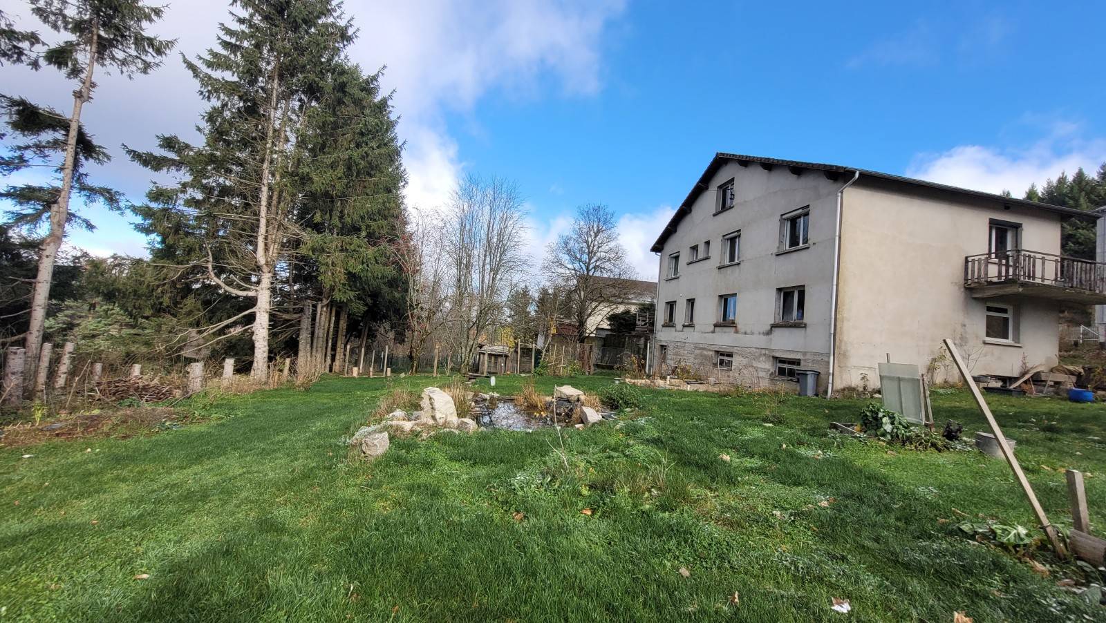 Maison des années 60 proche centre du Chambon sur Lignon