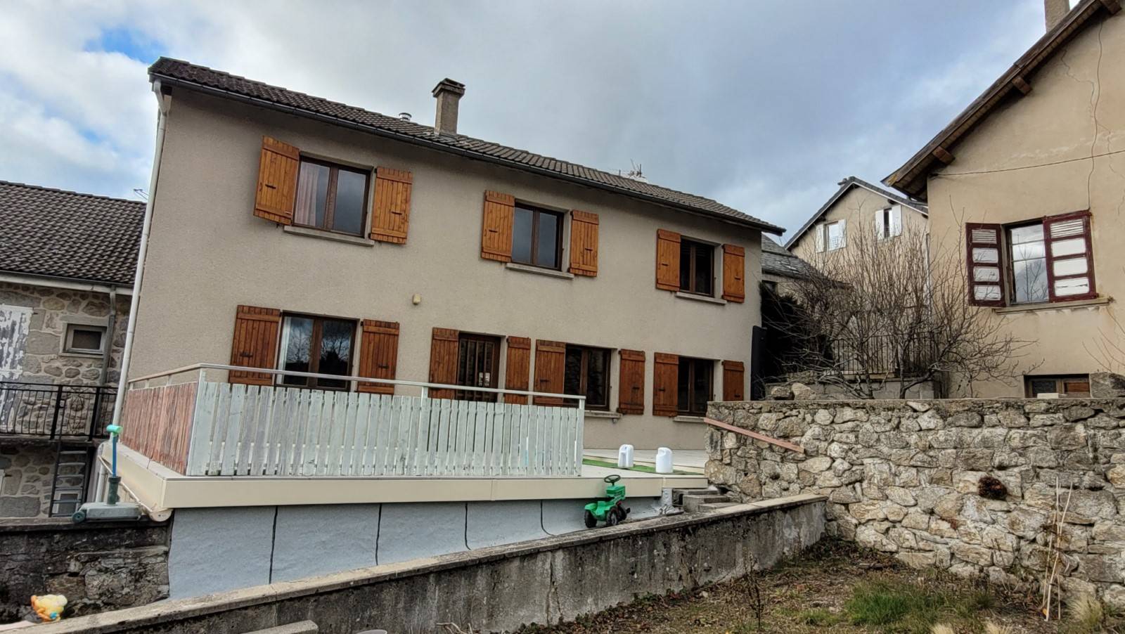 Maison avec jardin au cœur du village du Chambon sur Lignon