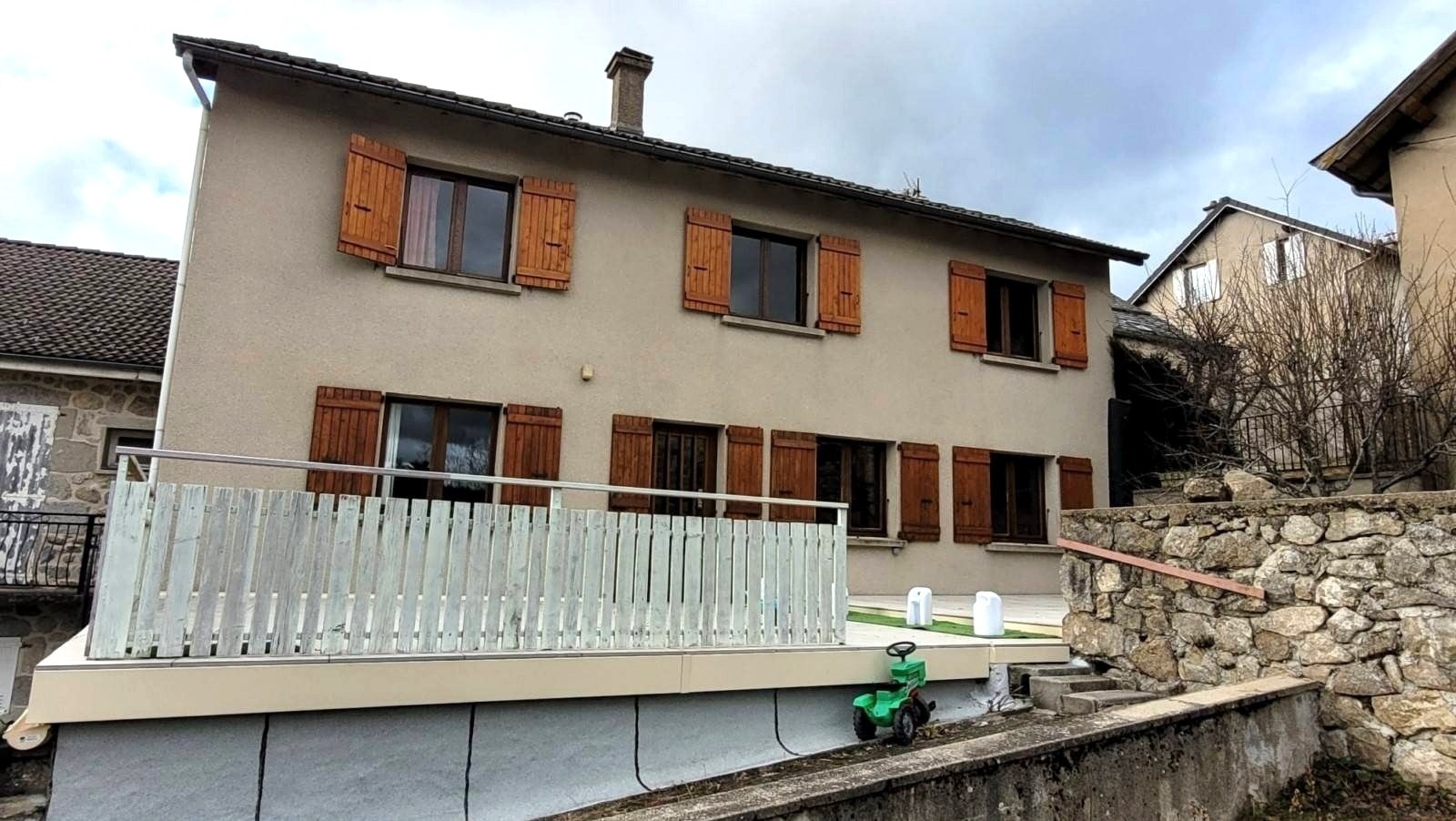 Maison Le Chambon sur Lignon avec extérieur