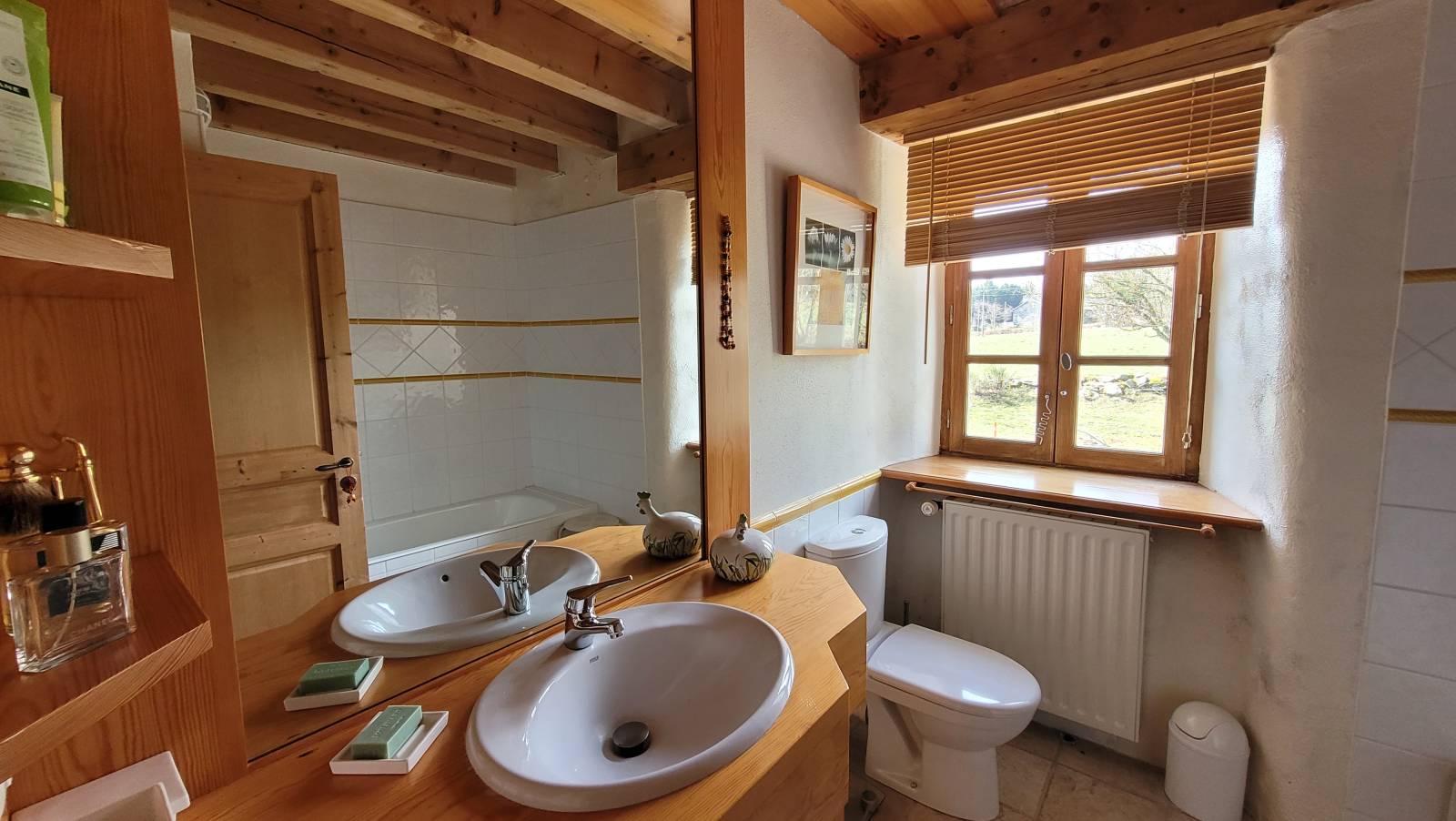 Ancienne ferme rénovée - Araules