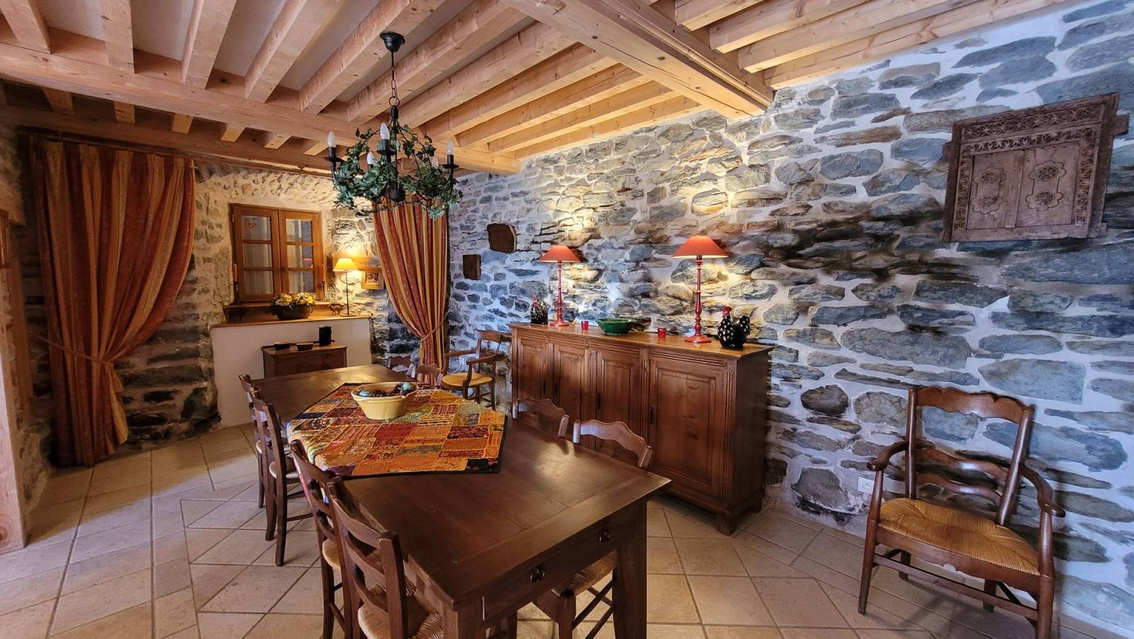 Ferme rénovée Araules