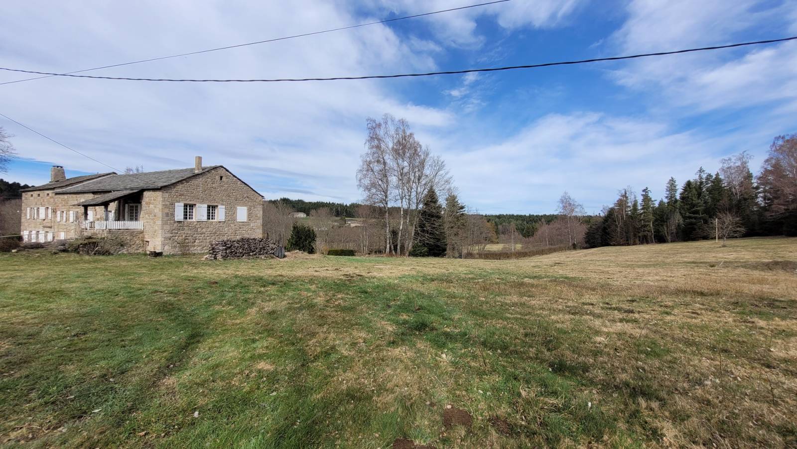 Ferme sur la commune de Chenereilles