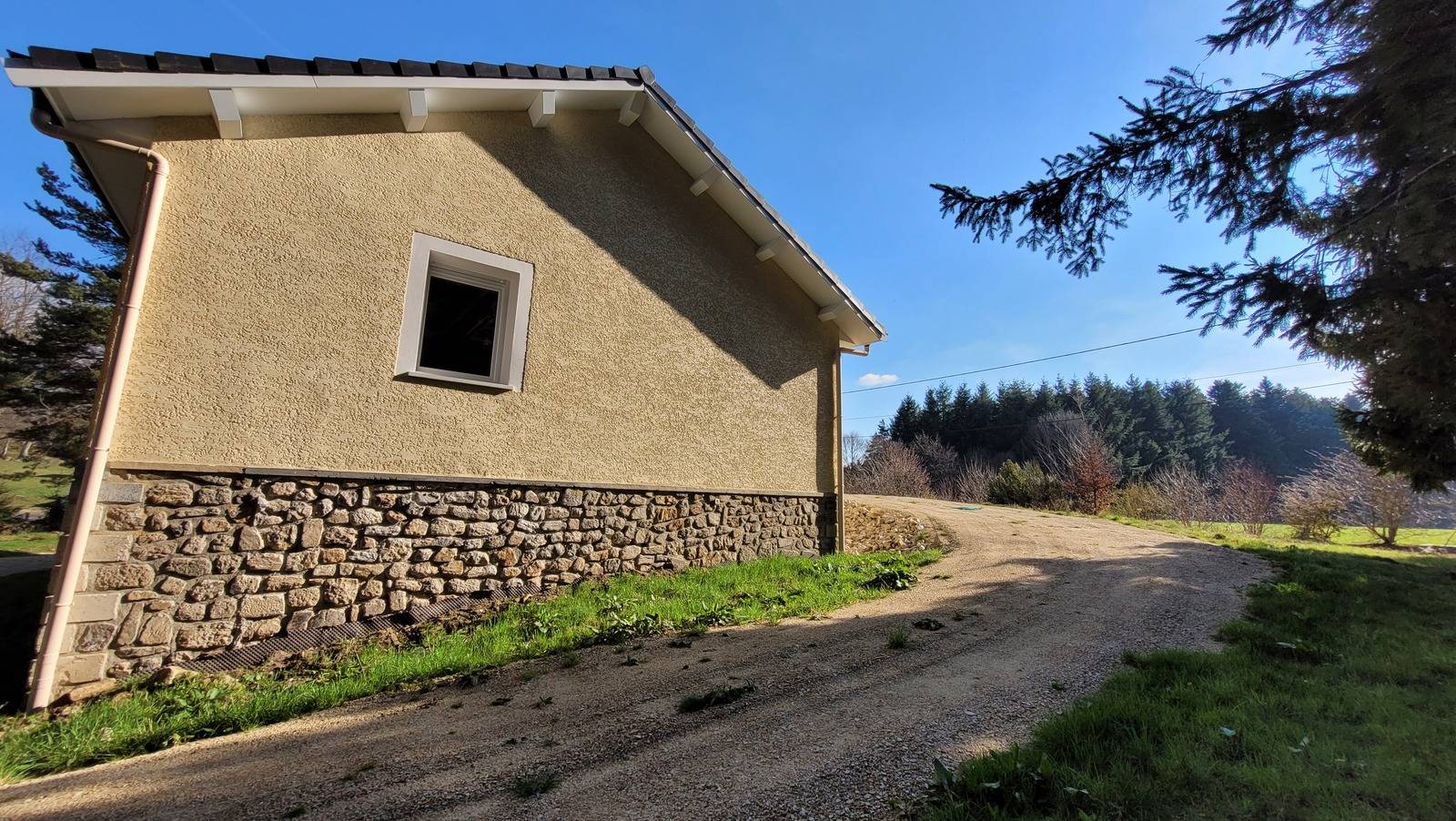 Maison en cours de finition sur le secteur de Tence