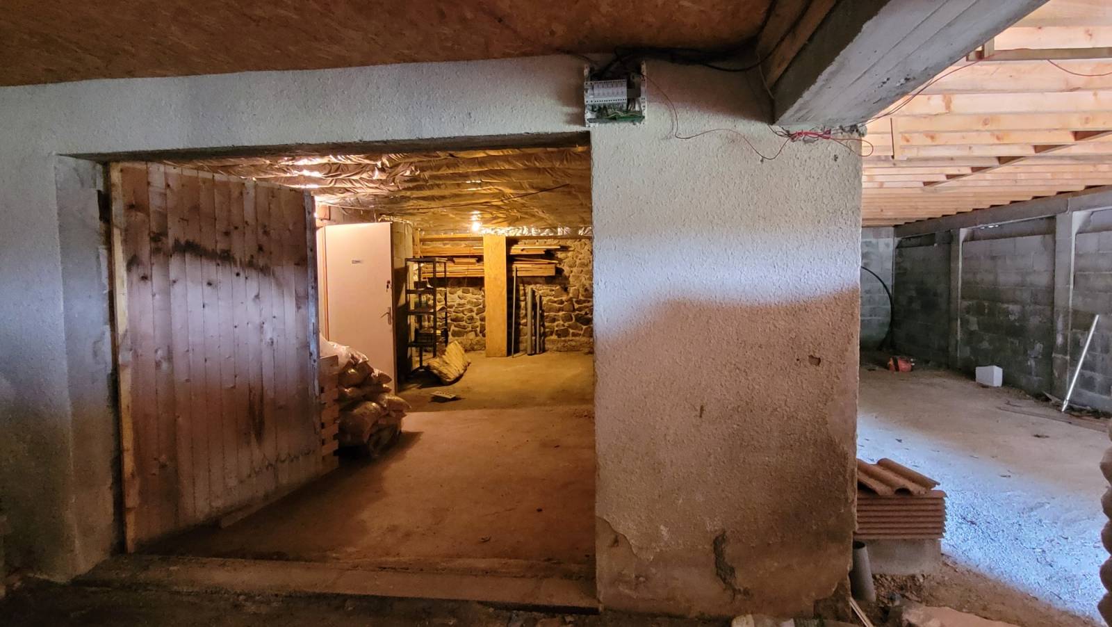 Maison avec local commercial et appartement Saint Agrève