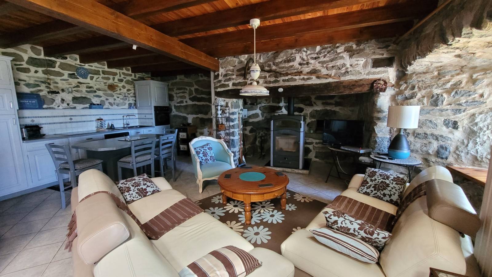 Ancienne ferme rénovée - Les Estables