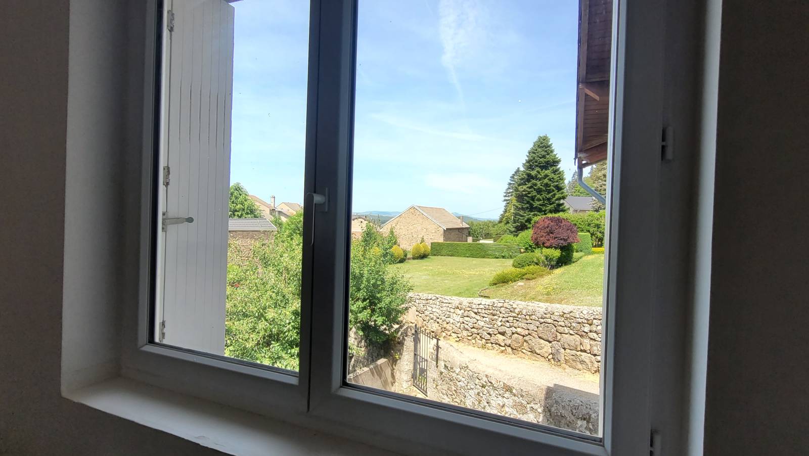 Maison de village avec petit extérieur à St Agrève