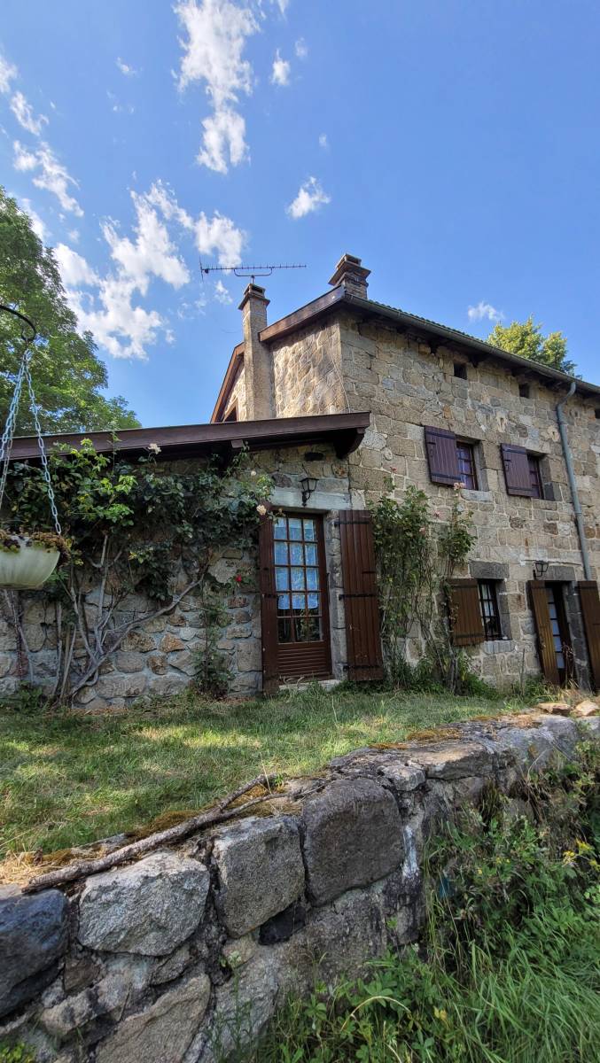 Maison en pierres - campagne de St Julien Boutières