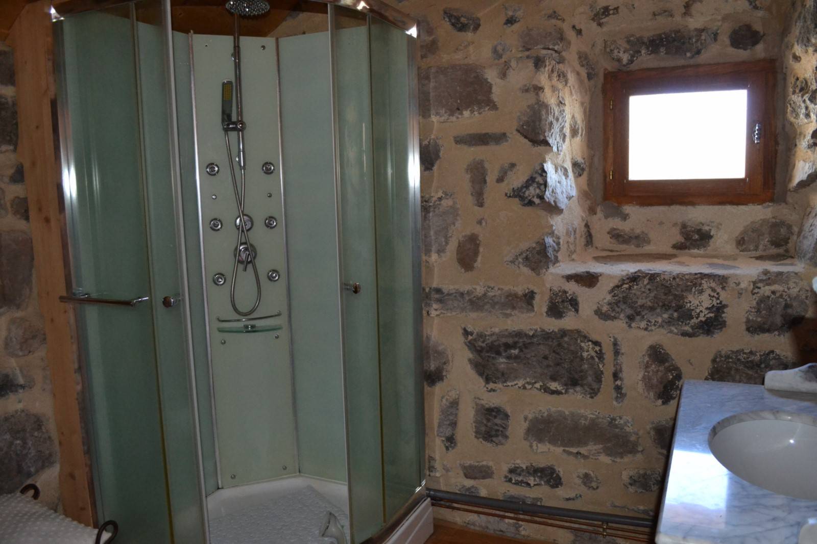 Ferme rénovée sans vis-à-vis avec vue au Mazet Saint Voy