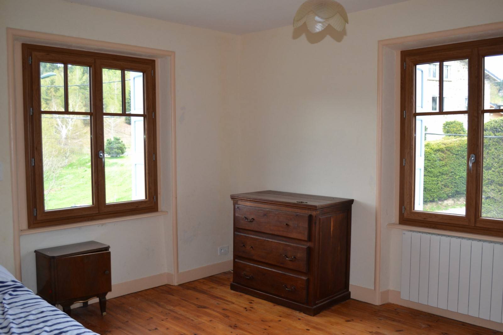 Très grande maison en pierre à vendre sur le secteur de Tence